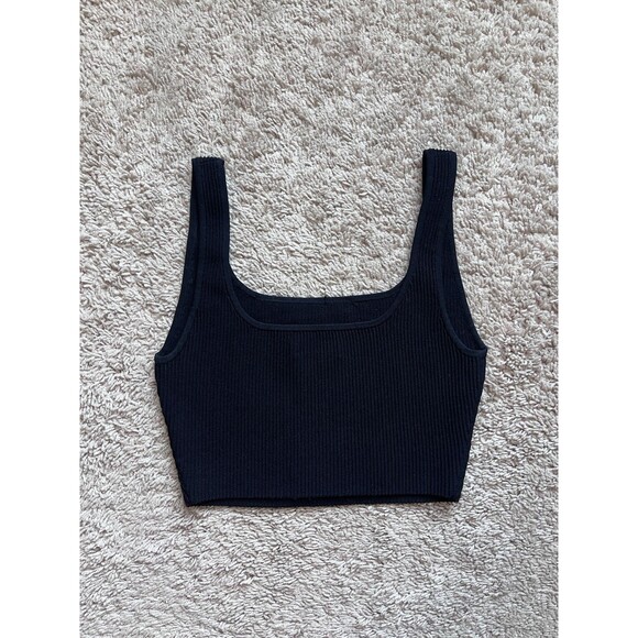 Babaton Aritzia Sculpt Knit Squareneck Cropped Tank in Black Size SMALL - Picture 3 of 6